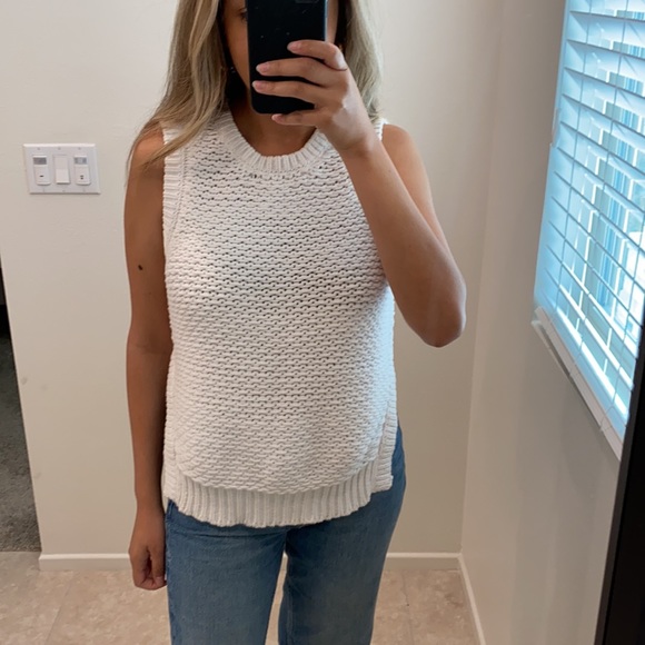 Equipment Sleeveless Sweater - M - Picture 5 of 17